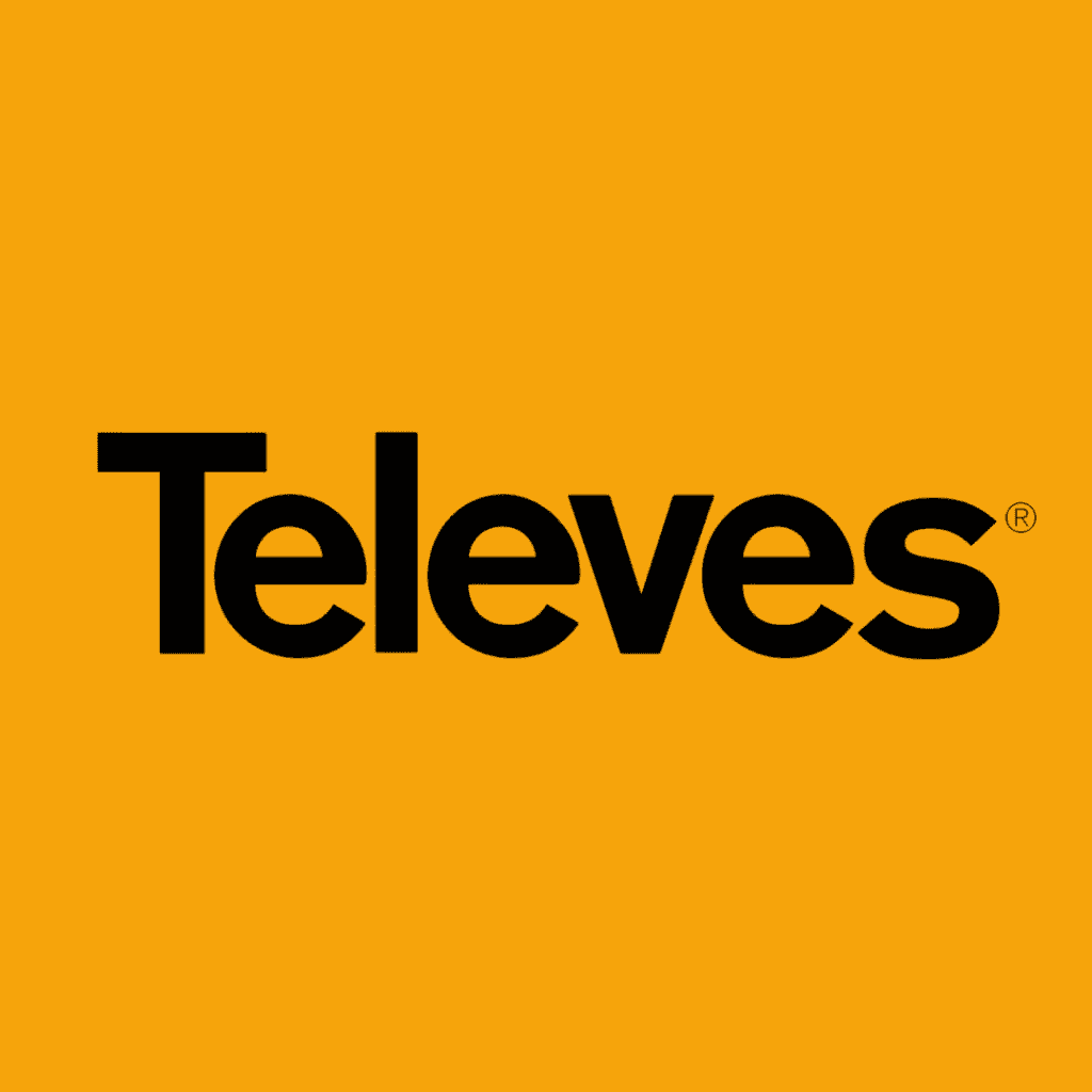 Logotipo de Telconav en fondo naranja con texto en negro, tecnología y comunicación móvil.
